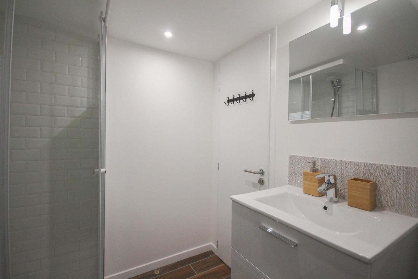Bright, Fully-Equipped Apartment In Central 릴 외부 사진
